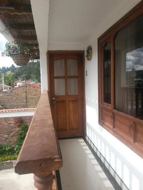 Hospedaje El Mirador Iza Esterno foto